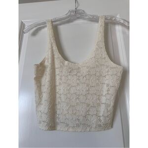 NWOT Hollister Lace Cropped Tank